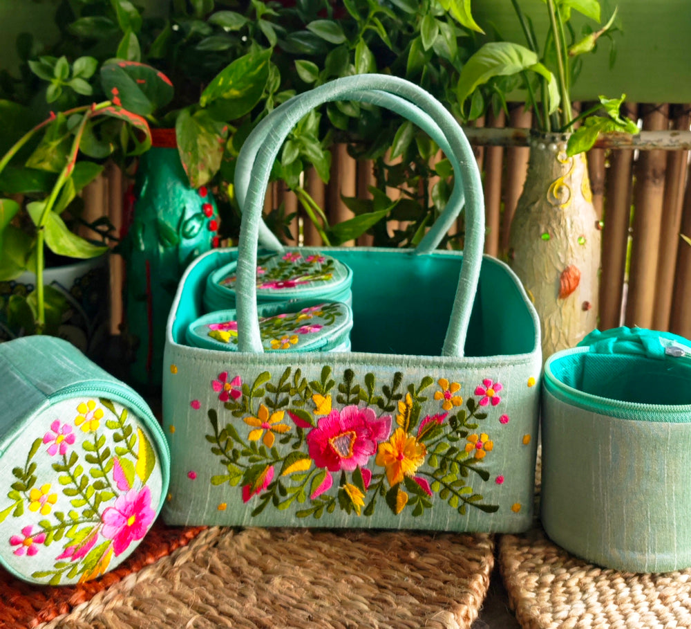 Kadhai collection ( Four jar baskets )